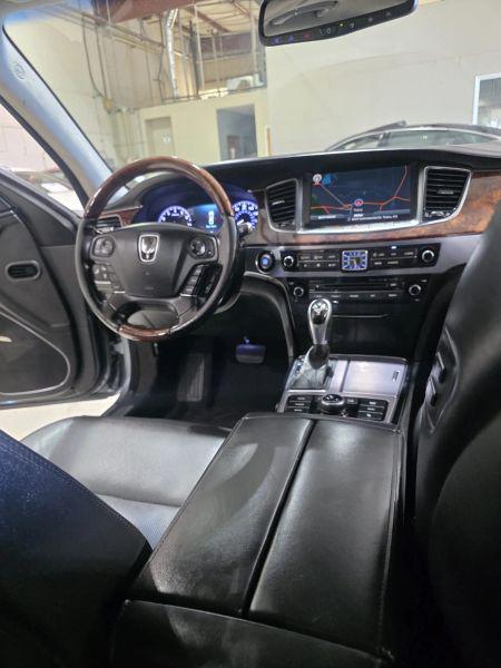 2016 Hyundai Equus Signature