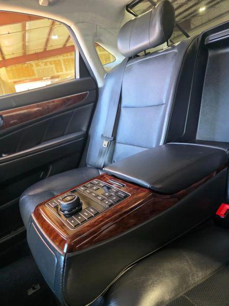 2016 Hyundai Equus Signature