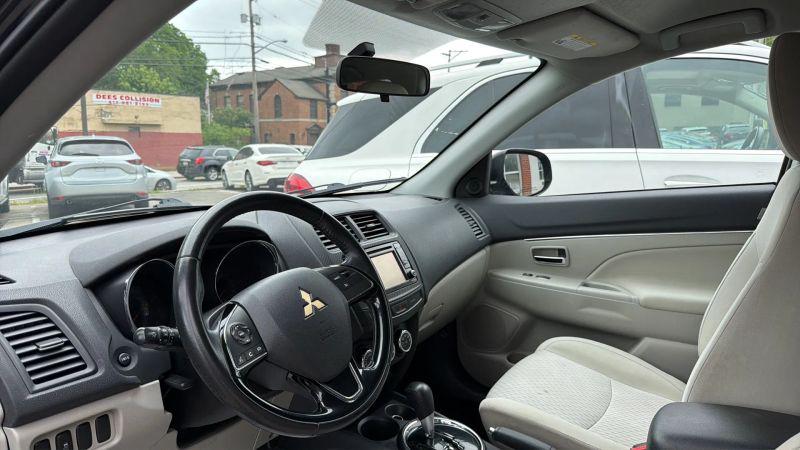 2017 Mitsubishi Outlander Sport 2.4 SE