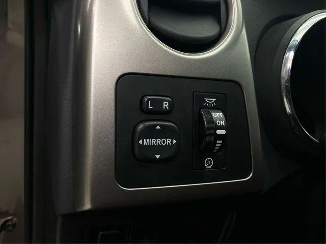 2003 Pontiac Vibe Base