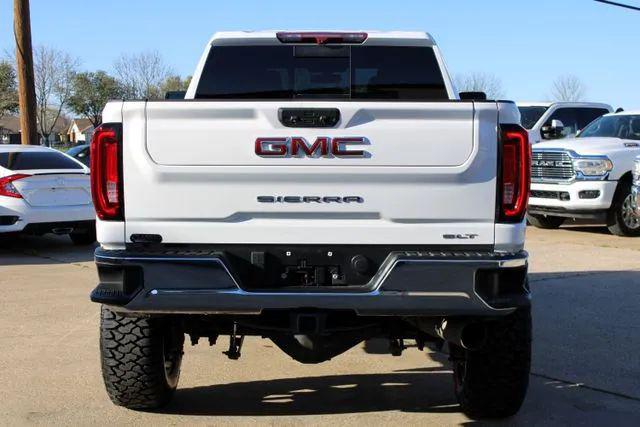 2023 GMC Sierra 2500HD 4WD Crew Cab Standard Bed SLT