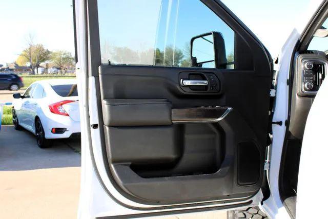 2023 GMC Sierra 2500HD 4WD Crew Cab Standard Bed SLT