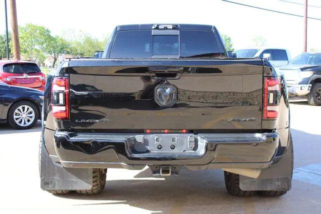 2022 Ram 3500 Limited Crew Cab 4x4 8' Box