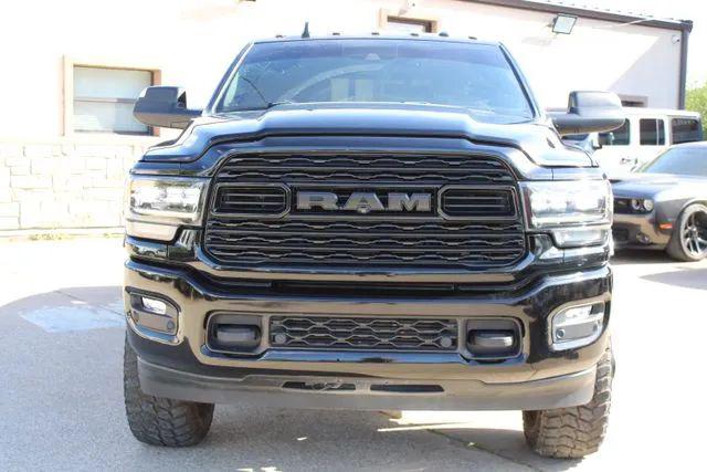 2022 Ram 3500 Limited Crew Cab 4x4 8' Box
