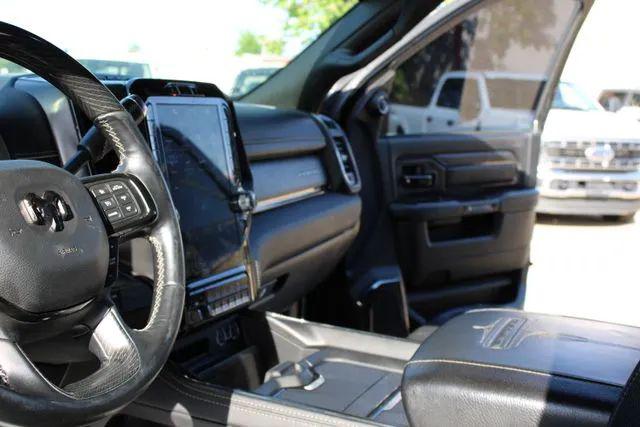 2022 Ram 3500 Limited Crew Cab 4x4 8' Box