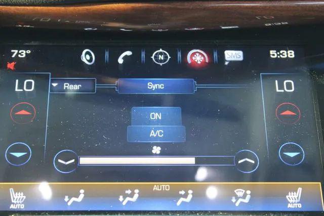 2016 Cadillac Escalade Luxury Collection