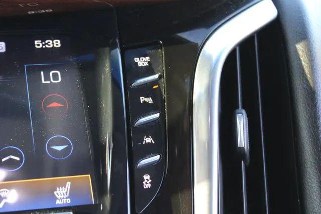 2016 Cadillac Escalade Luxury Collection