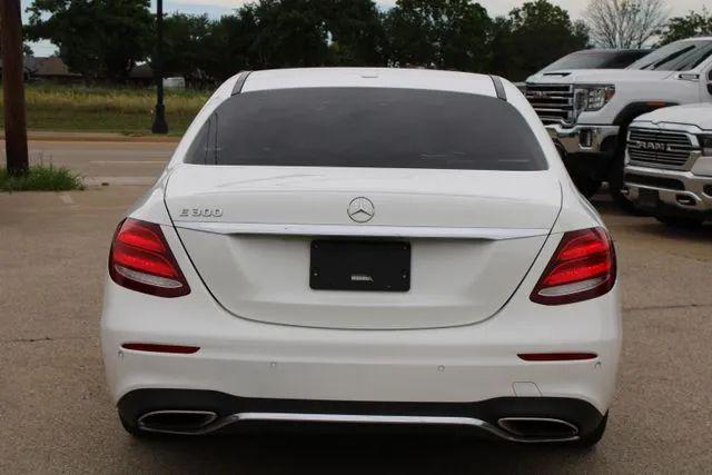 2017 Mercedes-Benz E-CLASS E 300 E 300