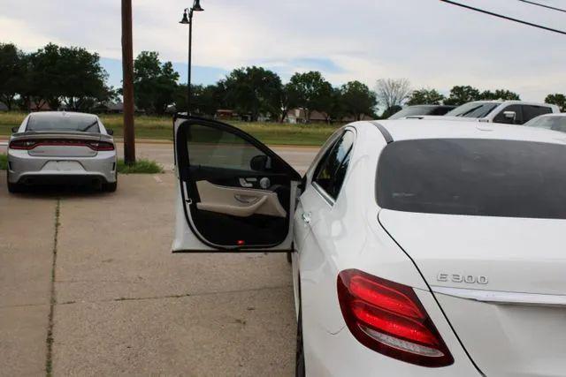 2017 Mercedes-Benz E-CLASS E 300 E 300