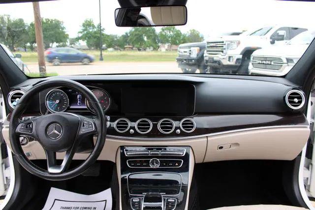 2017 Mercedes-Benz E-CLASS E 300 E 300