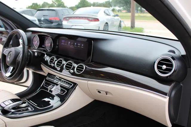 2017 Mercedes-Benz E-CLASS E 300 E 300