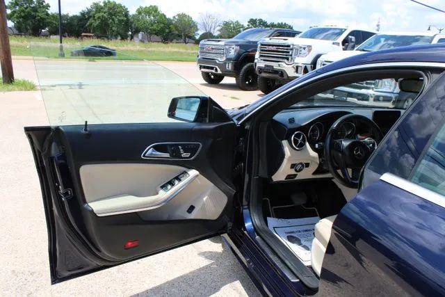 2018 Mercedes-Benz CLA 250