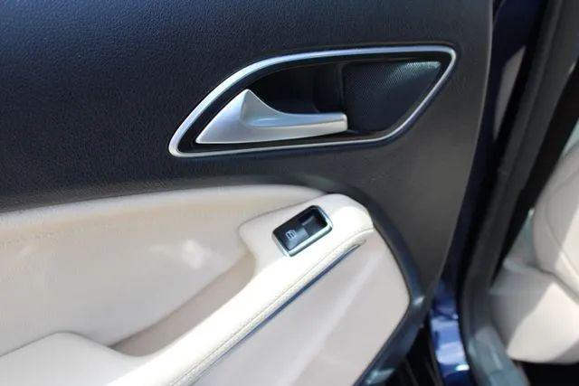 2018 Mercedes-Benz CLA 250