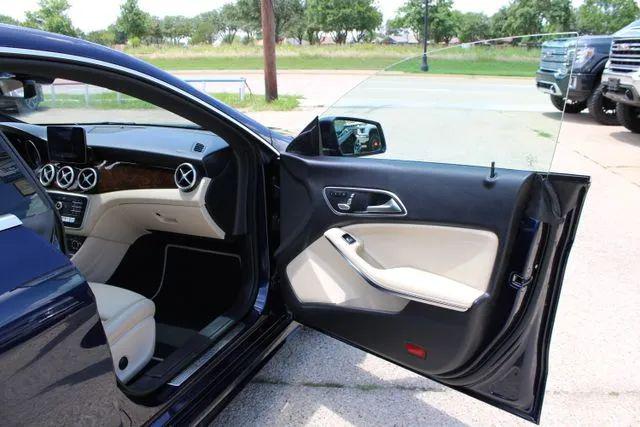2018 Mercedes-Benz CLA 250