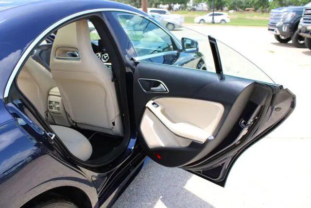 2018 Mercedes-Benz CLA 250