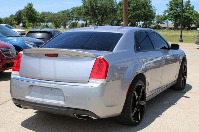 2017 Chrysler 300 Limited AWD