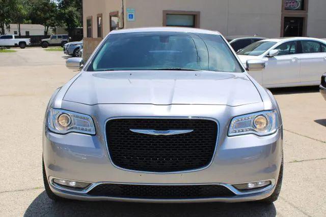 2017 Chrysler 300 Limited AWD