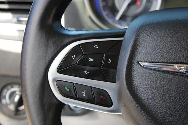 2017 Chrysler 300 Limited AWD