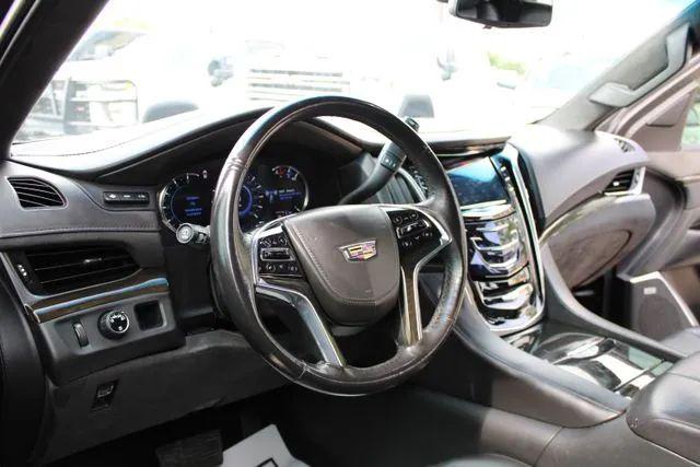 2020 Cadillac Escalade ESV 2WD Platinum