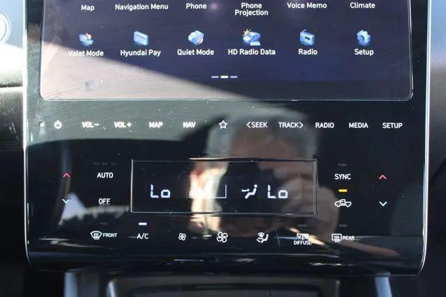 2023 Hyundai Santa Cruz SEL Premium