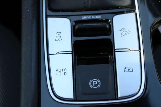 2023 Hyundai Santa Cruz SEL Premium