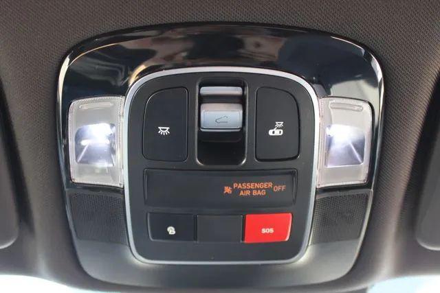 2023 Hyundai Santa Cruz SEL Premium