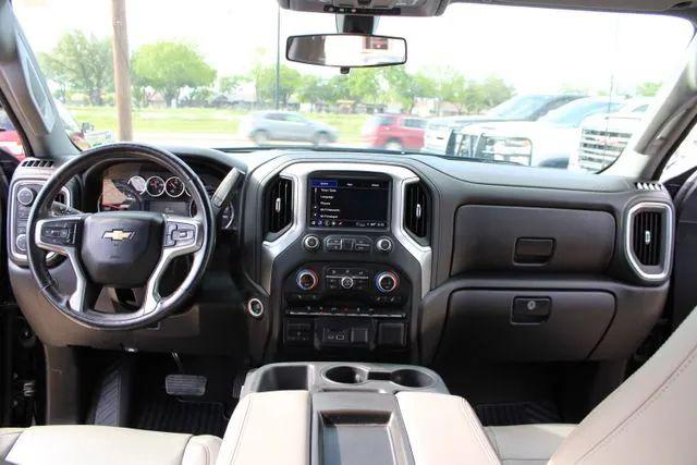 2021 Chevrolet Silverado 1500 4WD Crew Cab Short Bed LT