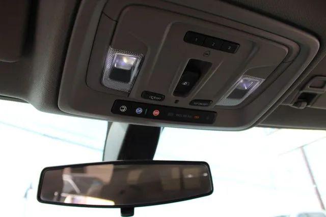 2021 Chevrolet Silverado 1500 4WD Crew Cab Short Bed LT