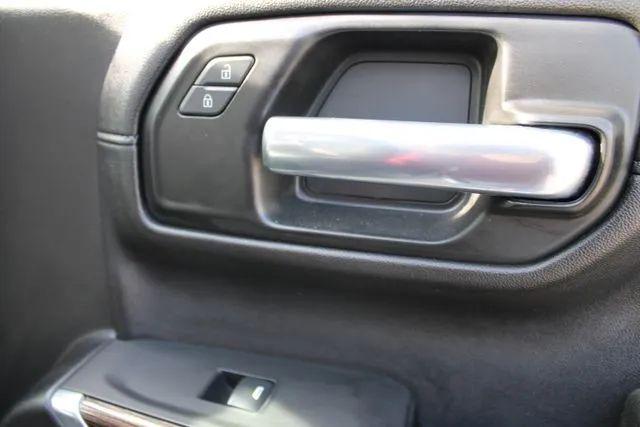2021 Chevrolet Silverado 1500 4WD Crew Cab Short Bed LT