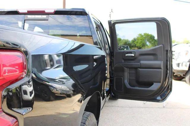 2021 Chevrolet Silverado 1500 4WD Crew Cab Short Bed LT