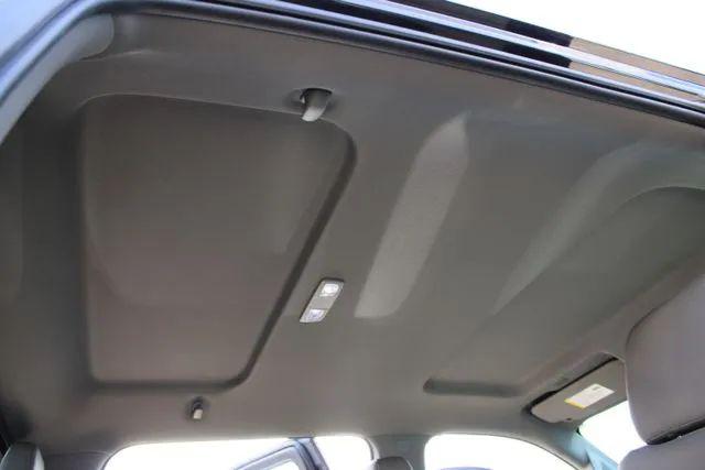 2021 Chevrolet Silverado 1500 4WD Crew Cab Short Bed LT