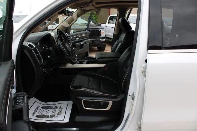 2019 Ram 1500 Laramie Crew Cab 4x4 5'7" Box