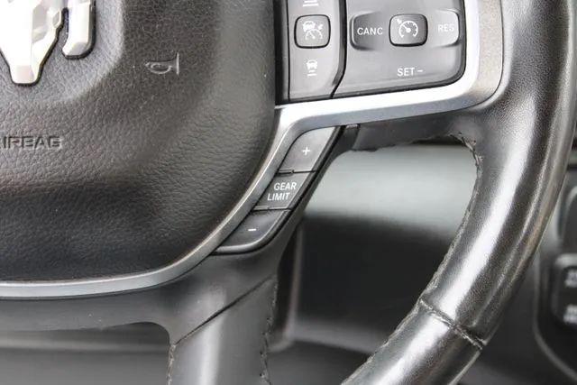 2019 Ram 1500 Laramie Crew Cab 4x4 5'7" Box