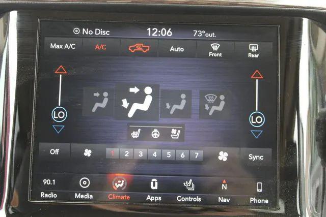 2019 Ram 1500 Laramie Crew Cab 4x4 5'7" Box