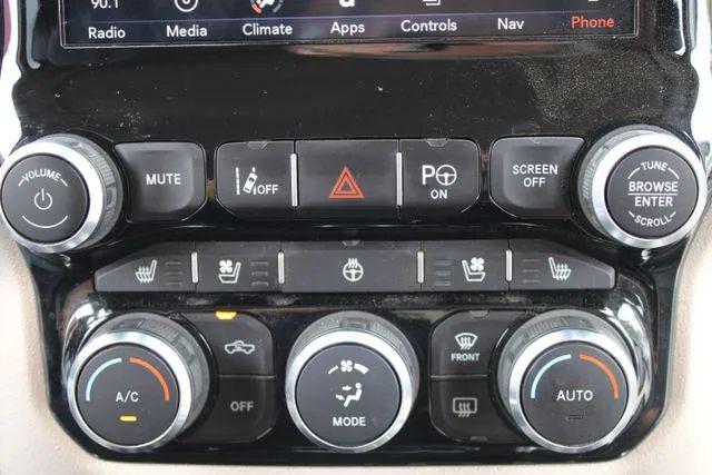 2019 Ram 1500 Laramie Crew Cab 4x4 5'7" Box