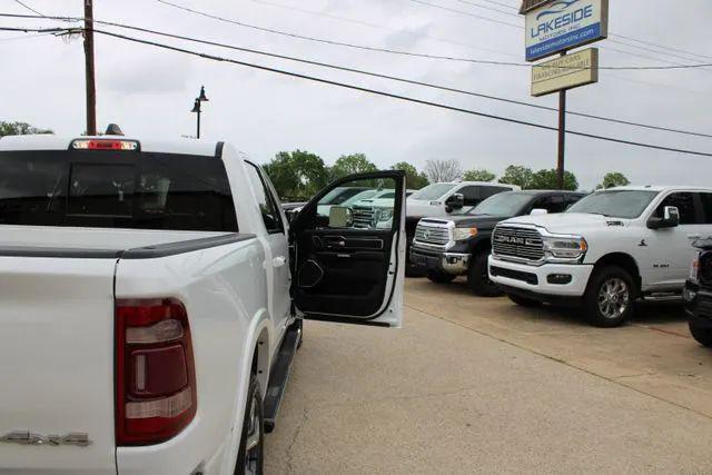 2019 Ram 1500 Laramie Crew Cab 4x4 5'7" Box