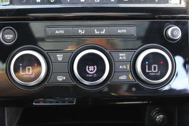 2020 Land Rover Discovery HSE LUXURY