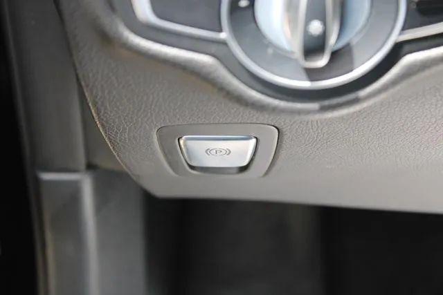 2022 Mercedes-Benz GLC SUV