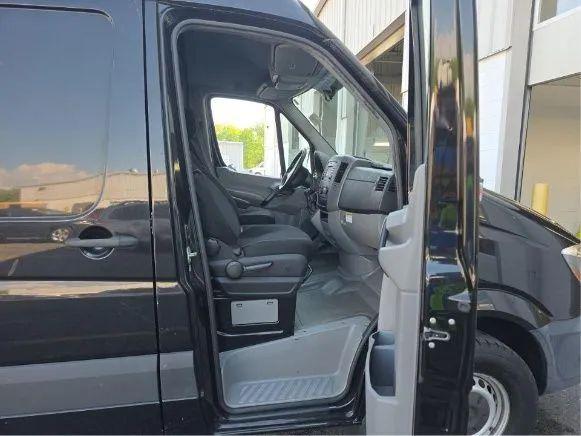 2017 Mercedes-Benz Sprinter 2500 High Roof V6
