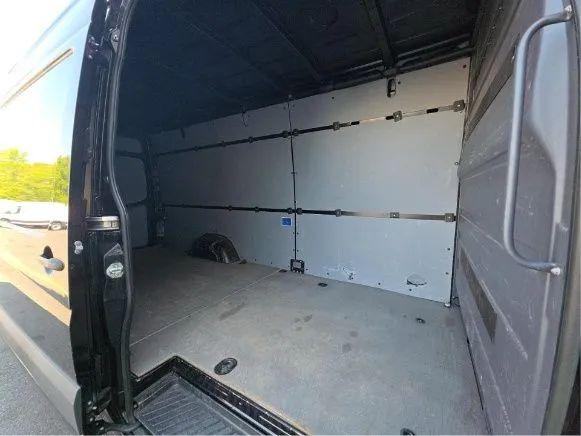 2017 Mercedes-Benz Sprinter 2500 High Roof V6
