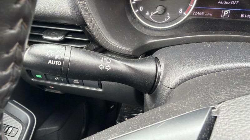 2021 Nissan Sentra SV Xtronic CVT