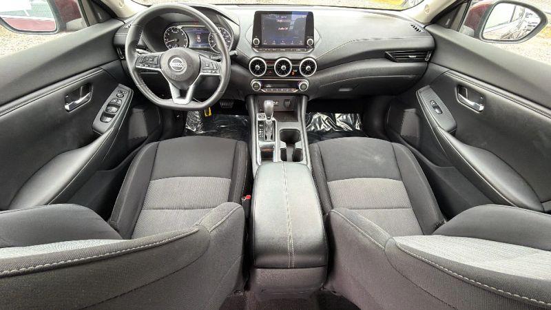 2021 Nissan Sentra SV Xtronic CVT