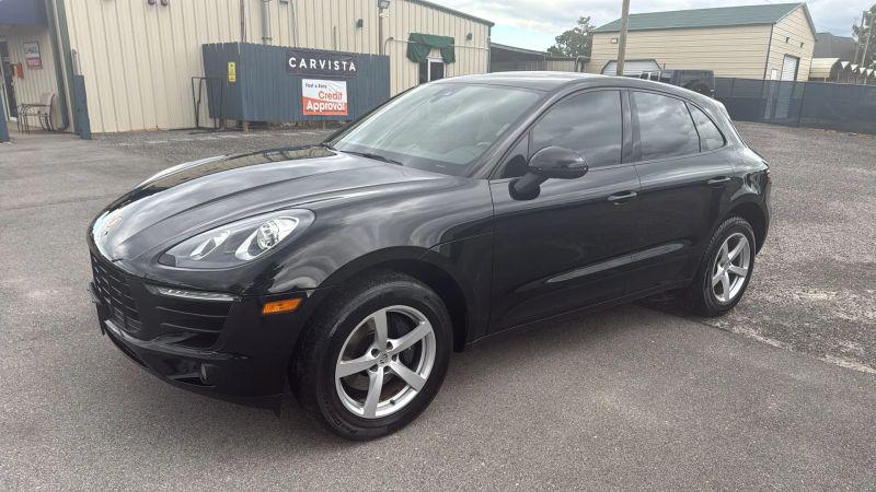 2017 Porsche Macan Base