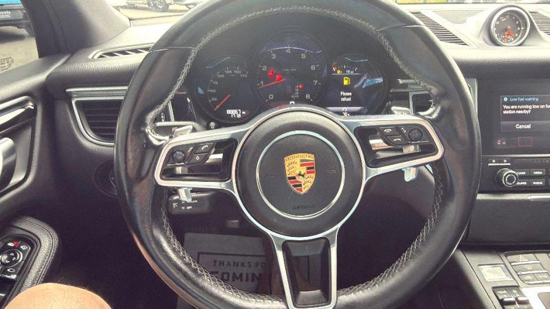 2017 Porsche Macan Base