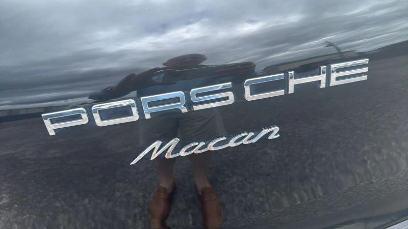 2017 Porsche Macan Base