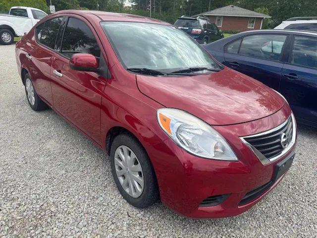 2014 Nissan Versa 1.6 SV for sale in Fortville, IN