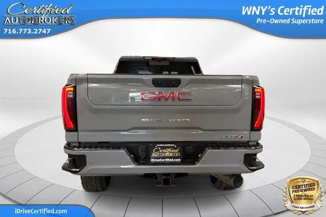 2024 GMC Sierra 2500HD 4WD Crew Cab Standard Bed AT4