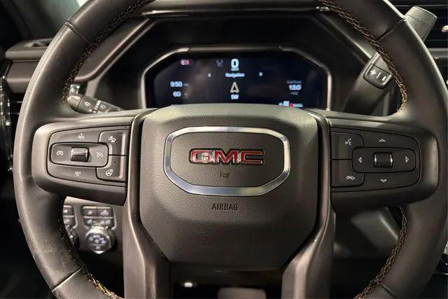 2024 GMC Sierra 2500HD 4WD Crew Cab Standard Bed AT4