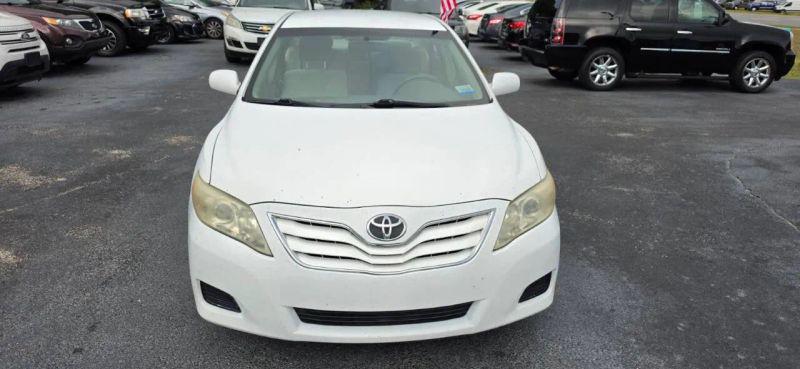 2011 Toyota Camry LE for sale in Mount Dora, FL