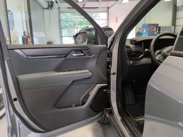 2026 GMC Acadia AT4 AWD